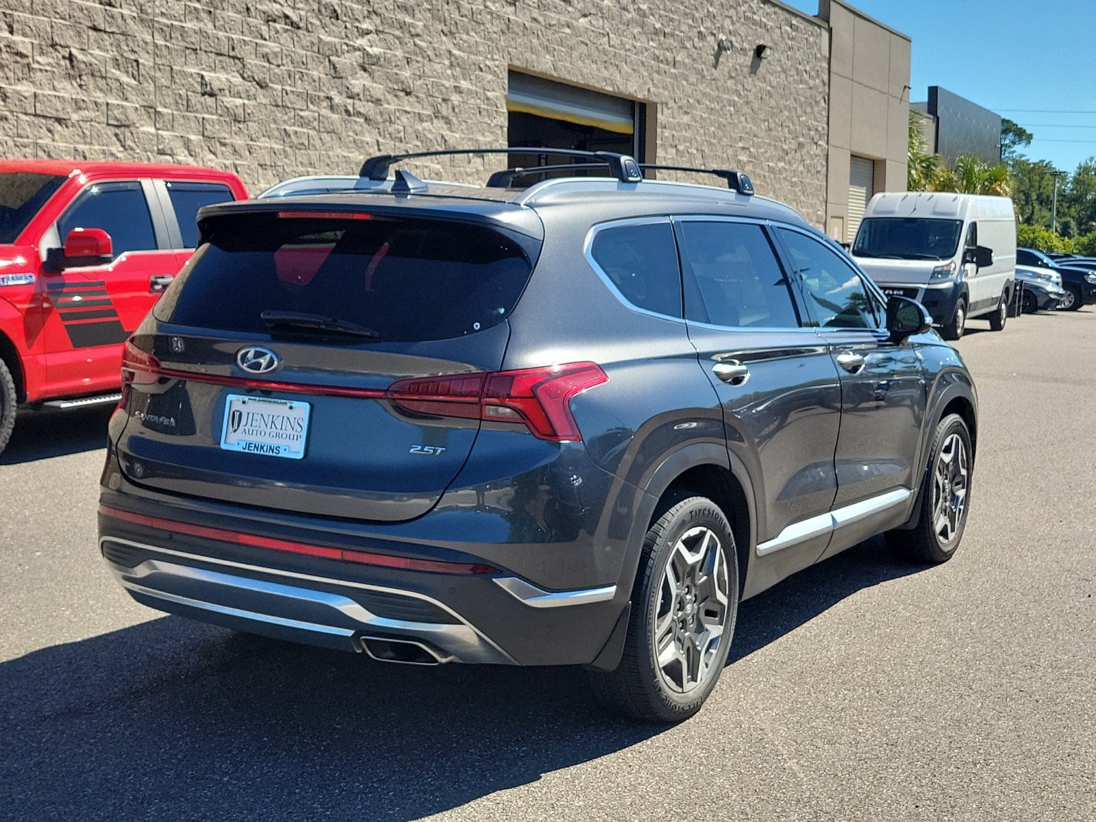 2023 Hyundai Santa Fe Limited - Photo 4