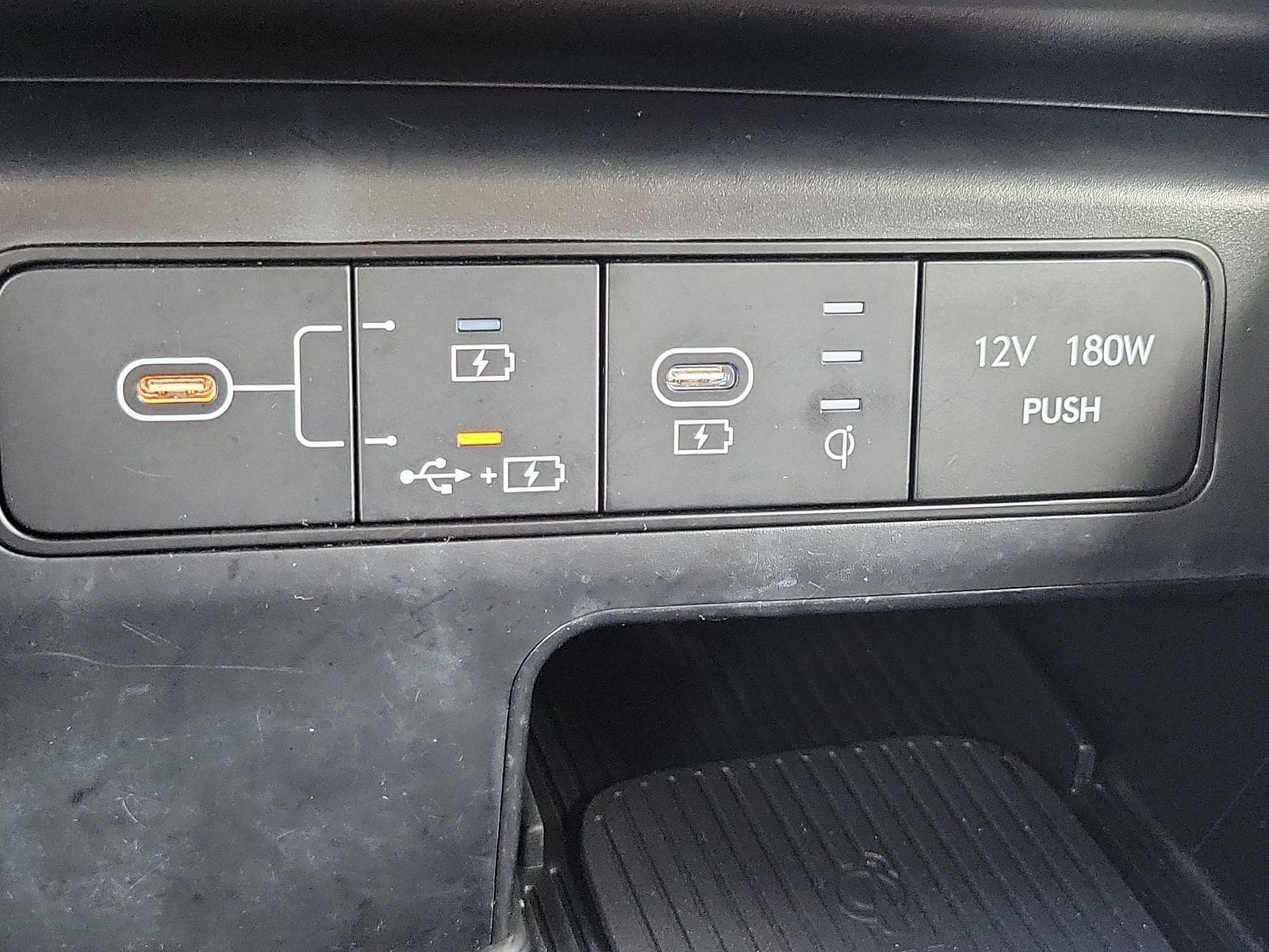 2025 Hyundai Tucson SEL - Photo 36