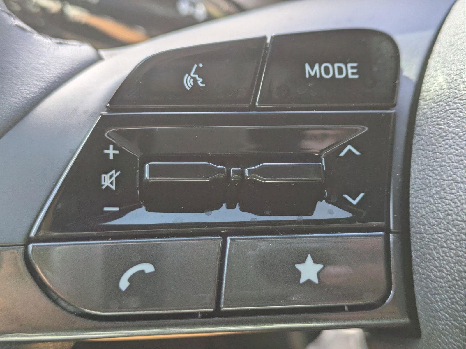2025 Hyundai Elantra SEL - Photo 26