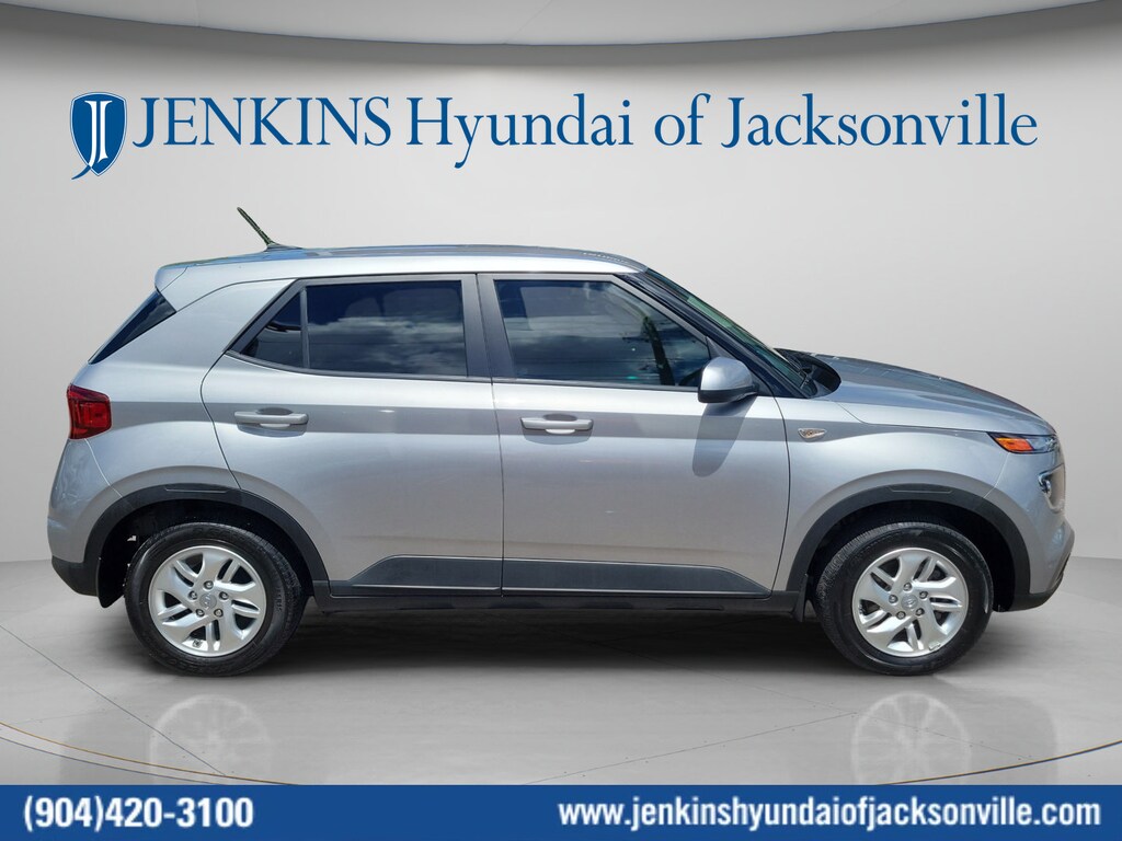 Certified 2025 Hyundai Venue SE SUV