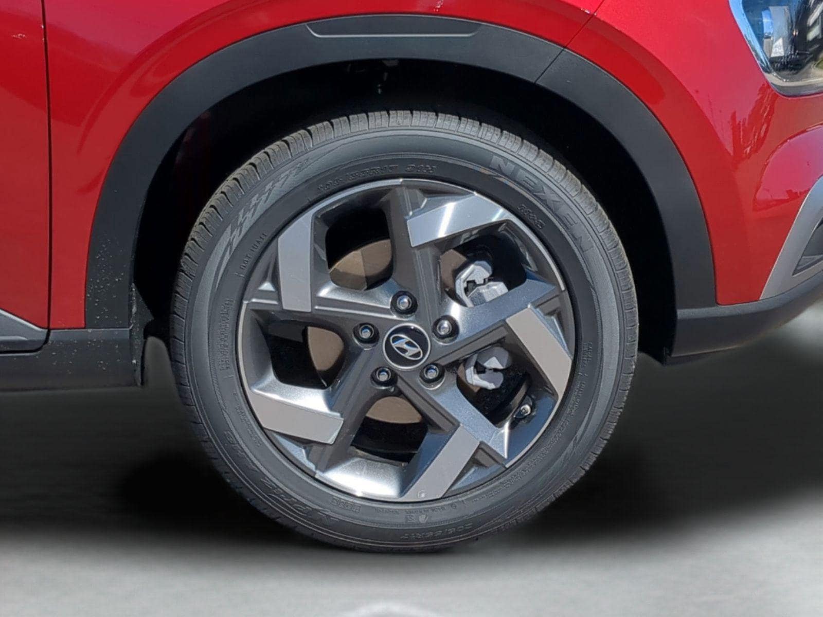 2025 Hyundai Venue SEL - Photo 36
