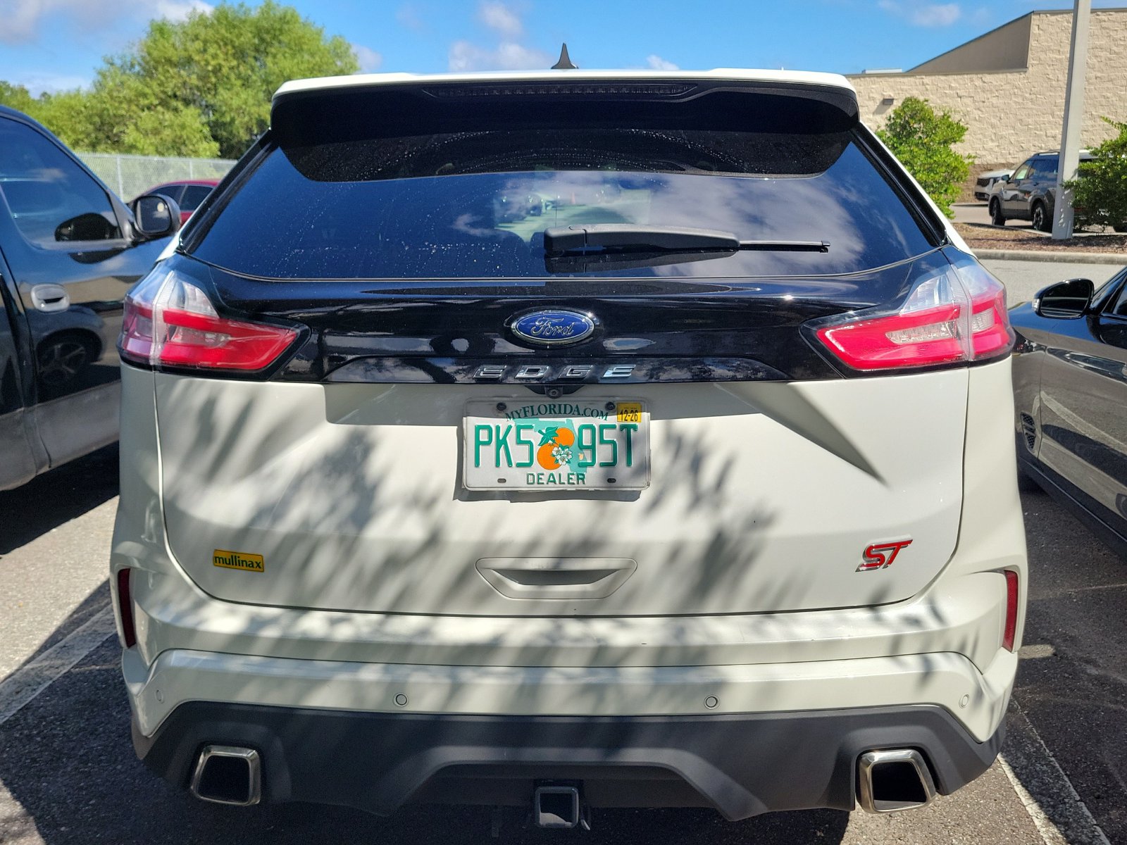 2023 Ford Edge ST - Photo 17