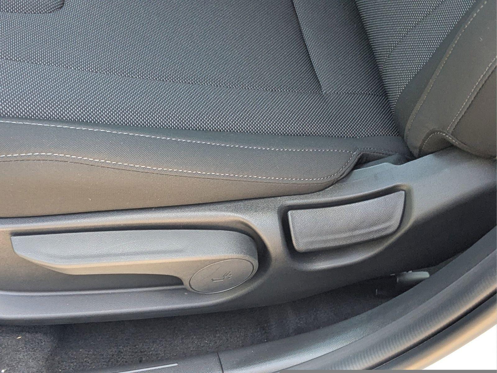 2025 Hyundai Elantra SE - Photo 20
