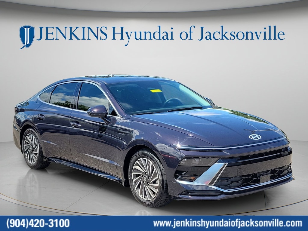 Used 2025 Hyundai Sonata Hybrid SEL Sedan