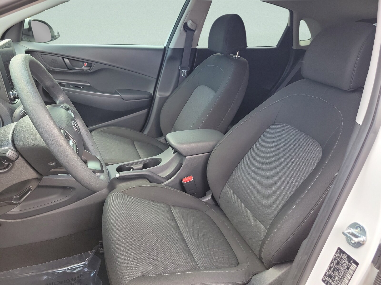 2023 Hyundai Kona SEL - Photo 23