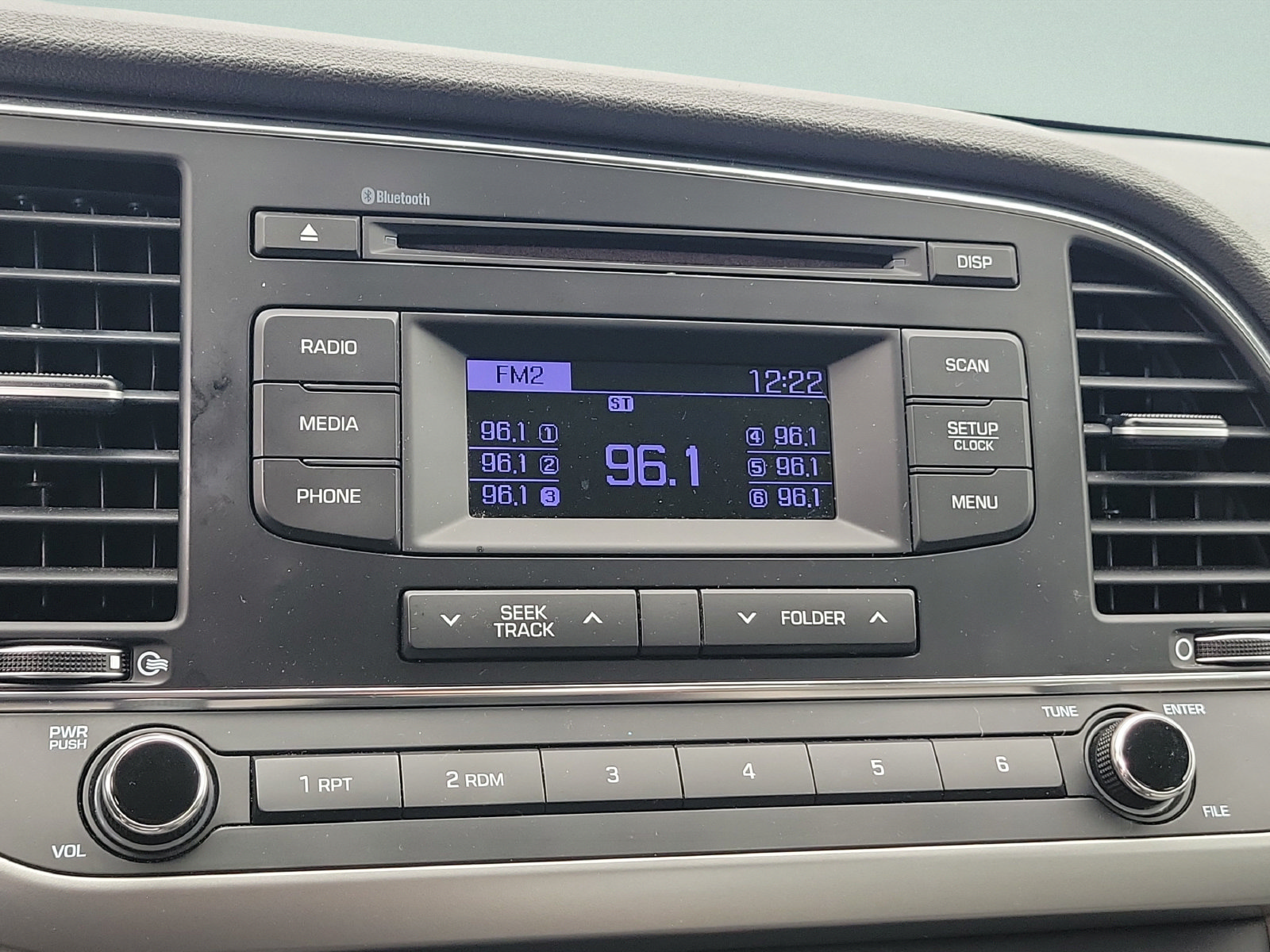 2018 Hyundai Elantra SE - Photo 34