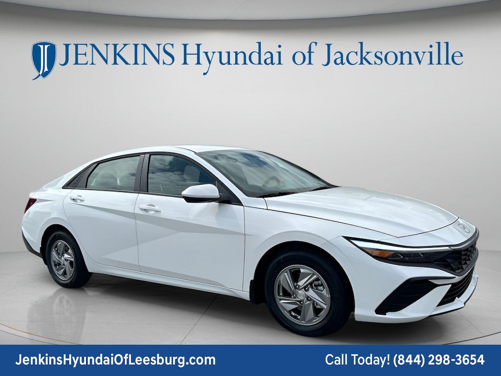 New 2026 Hyundai Elantra SE Sedan