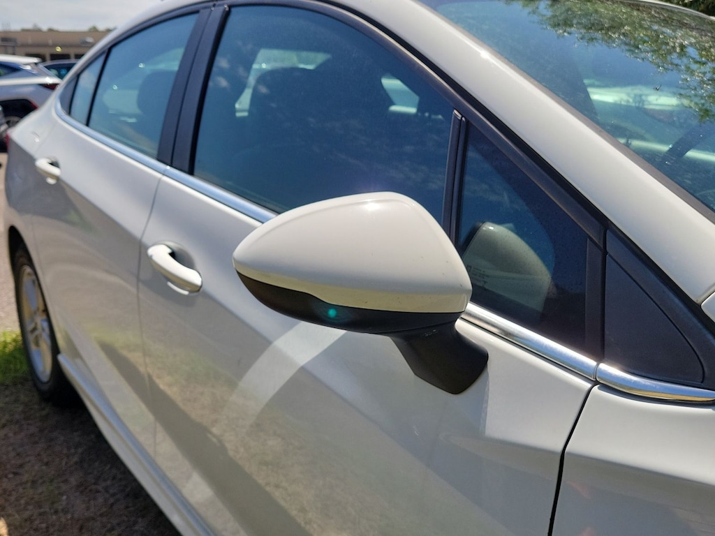 Used 2016 Chevrolet Cruze LT Sedan