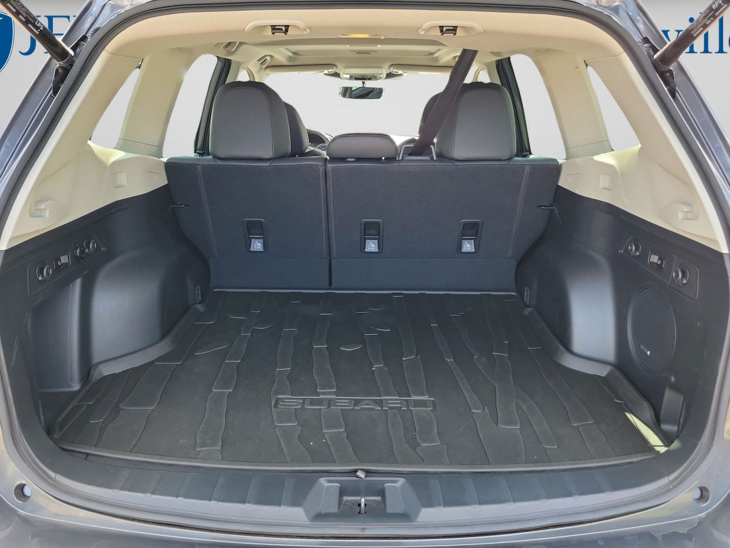 2024 Subaru Forester Limited - Photo 20