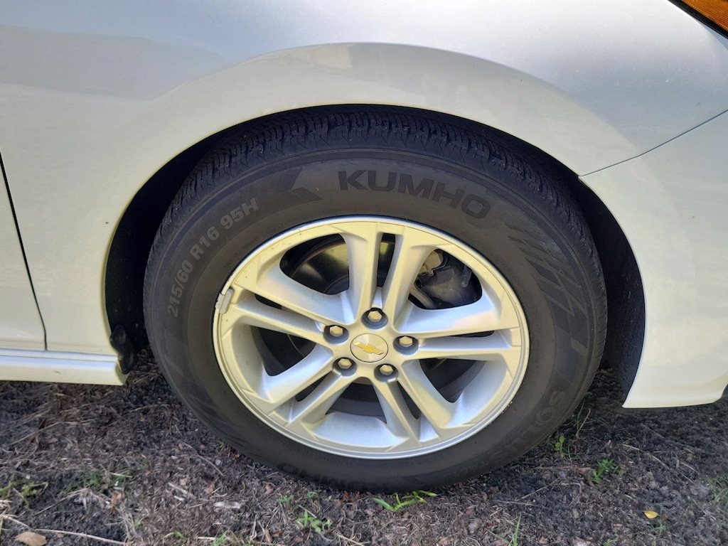 Used 2016 Chevrolet Cruze LT Sedan