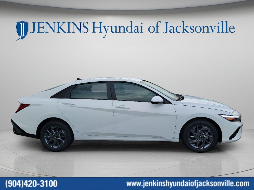 New 2026 Hyundai Elantra Hybrid Blue Sedan