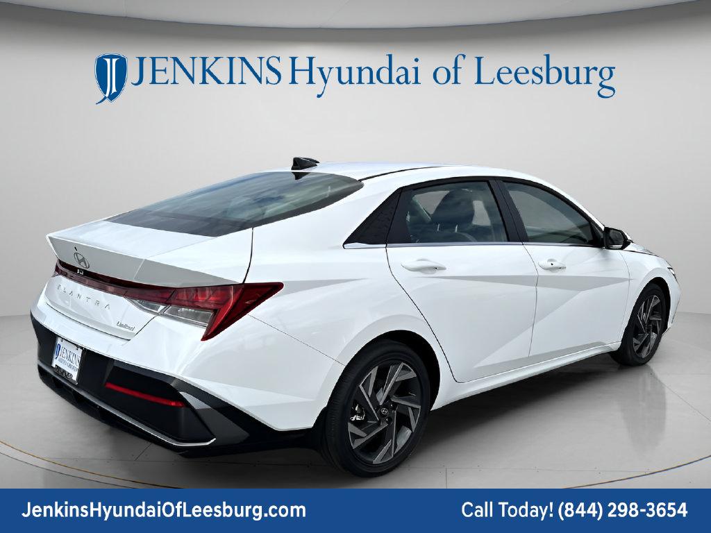 2026 Hyundai Elantra Limited - Photo 6