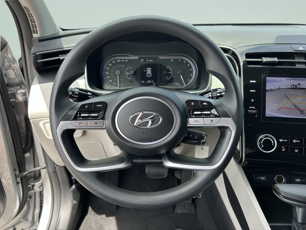 2024 Hyundai Tucson SE - Photo 31