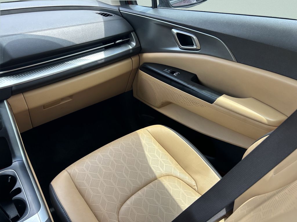 2024 Kia Carnival LX Seat Pkg - Photo 20