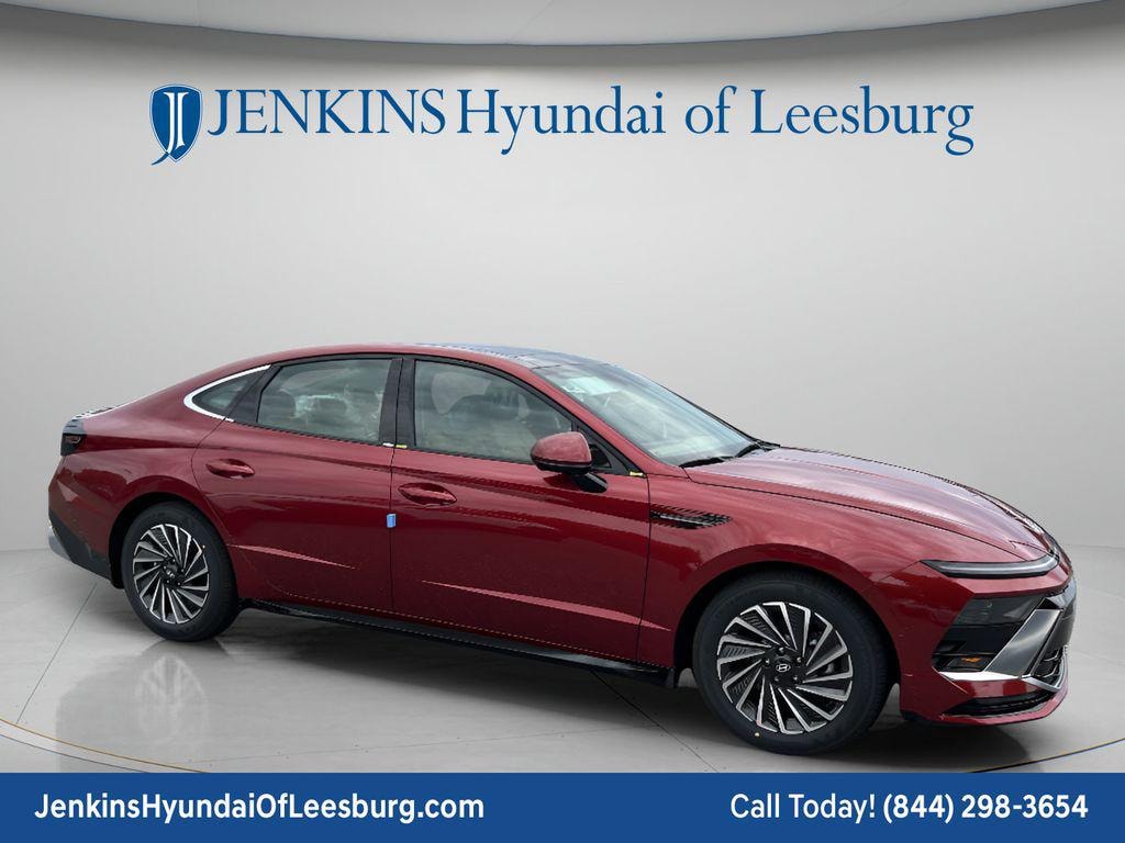 New 2026 Hyundai Sonata Hybrid SEL Sedan