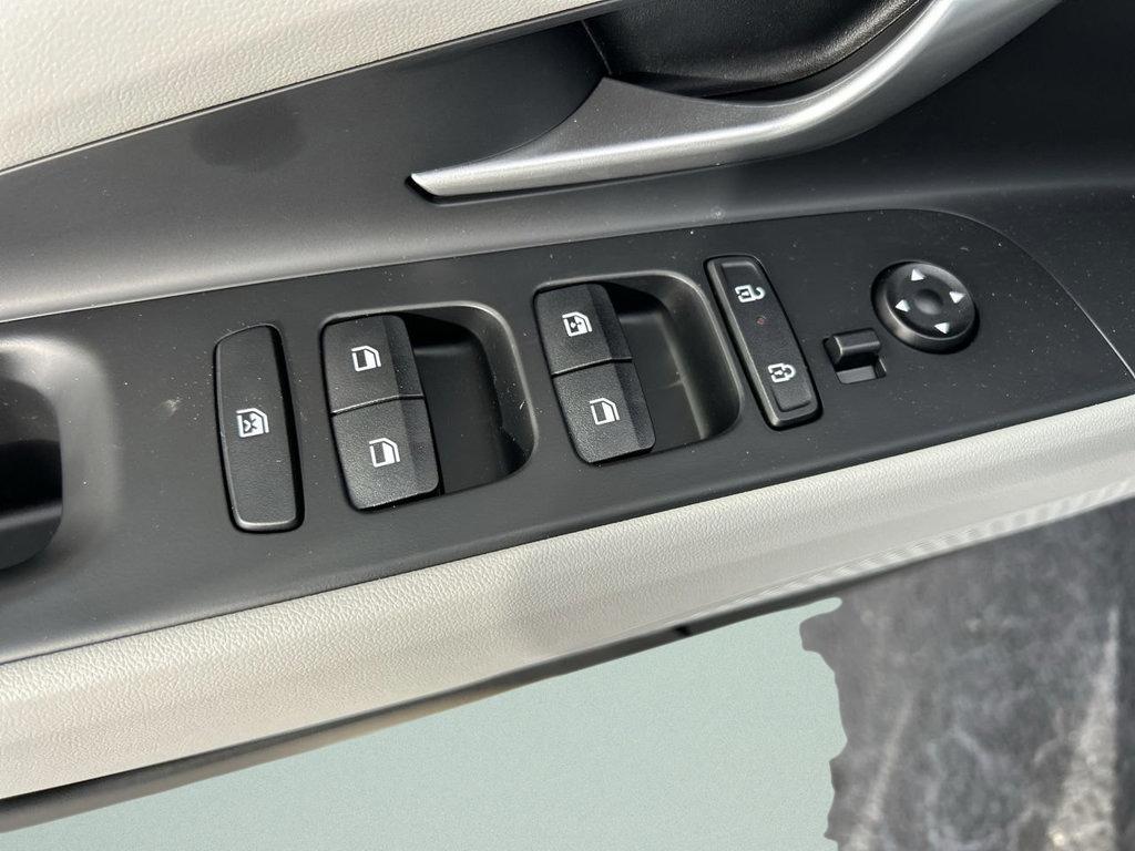 2026 Hyundai Elantra Limited - Photo 23