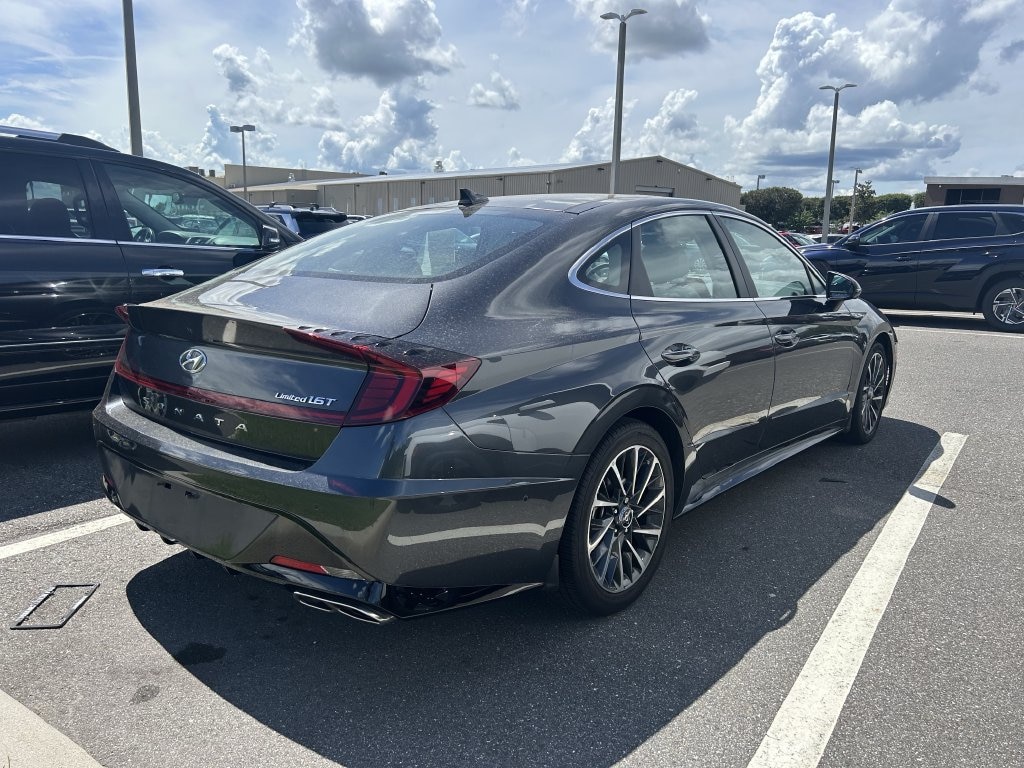 Used 2021 Hyundai Sonata Limited Sedan