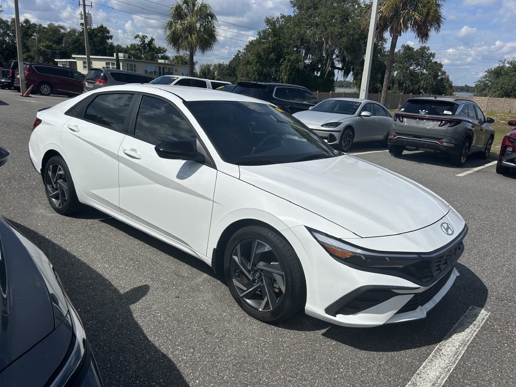Certified 2025 Hyundai Elantra SEL Sport Sedan