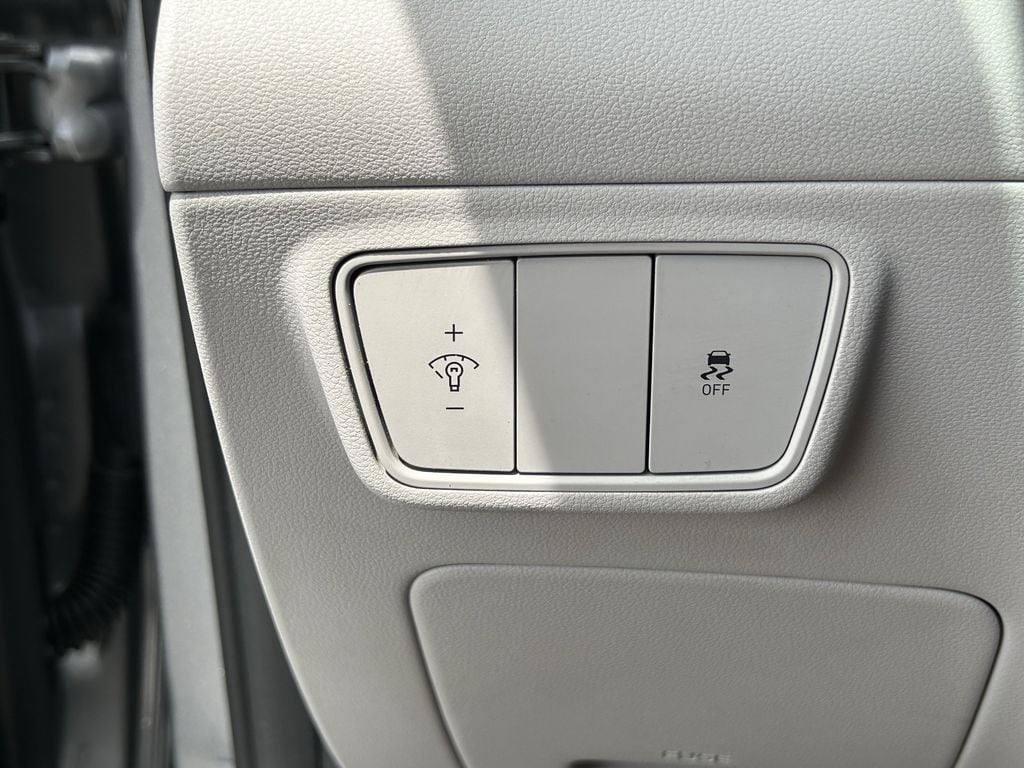 2024 Hyundai Tucson SE - Photo 28