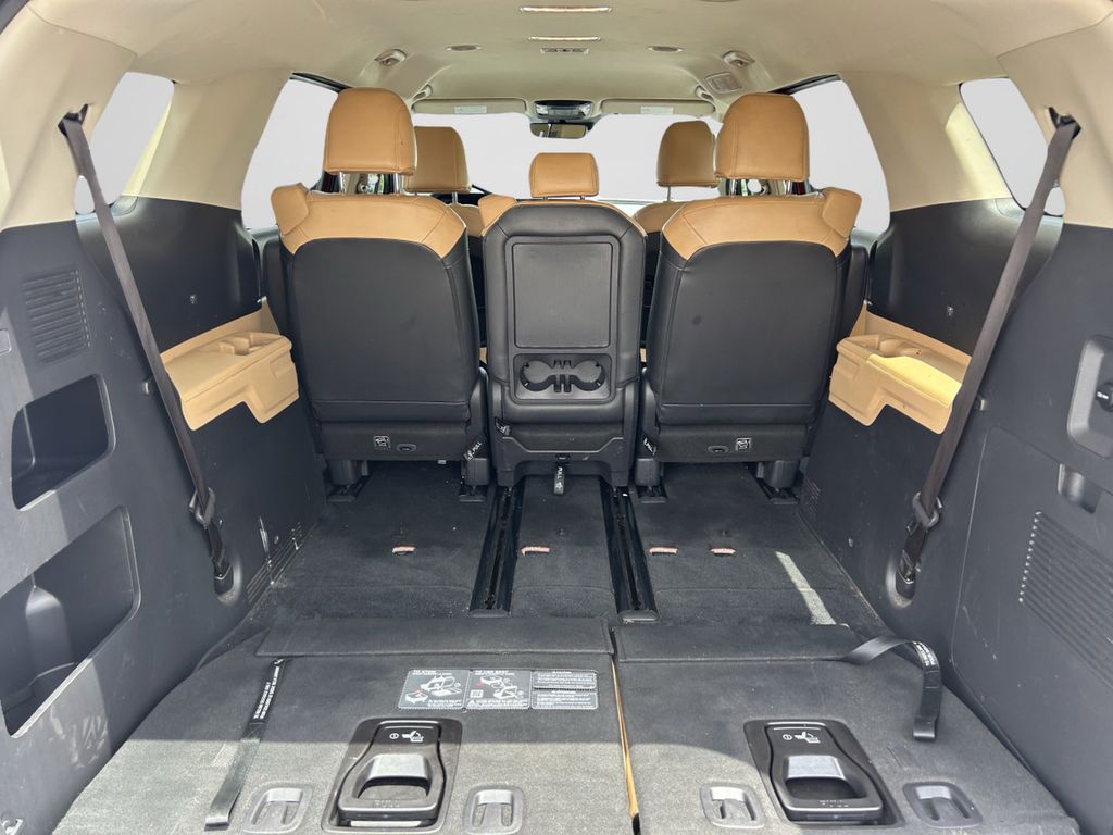 2024 Kia Carnival LX Seat Pkg - Photo 15