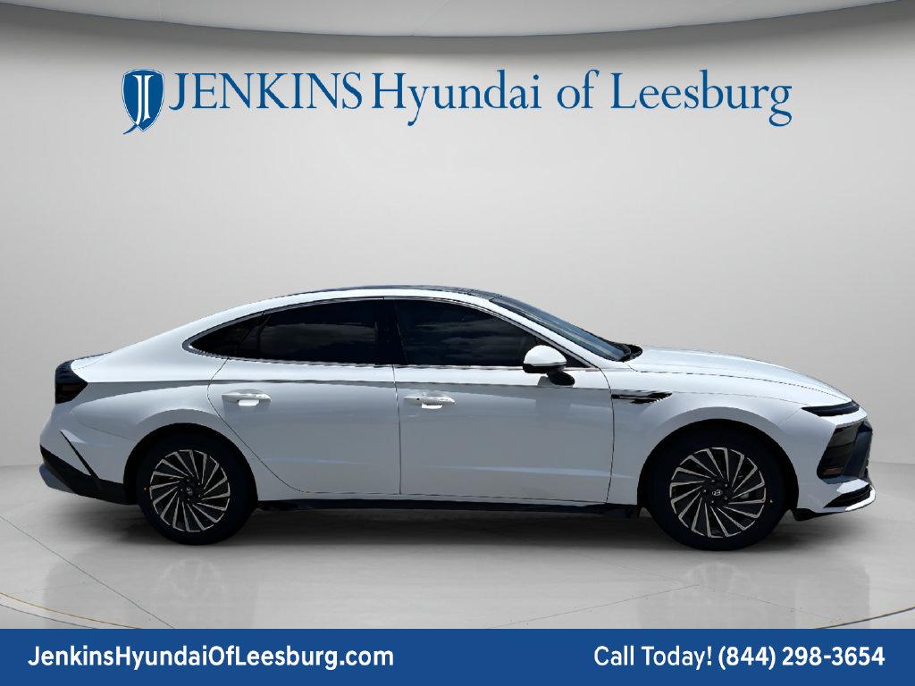 New 2026 Hyundai Sonata Hybrid Blue Sedan