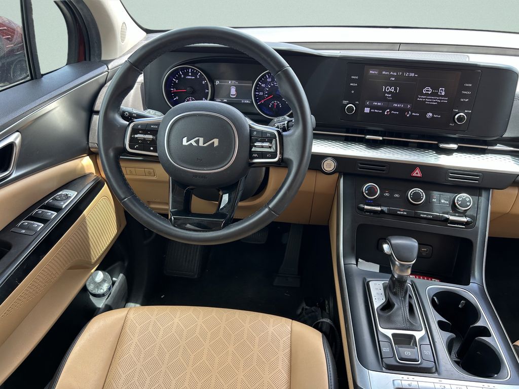 2024 Kia Carnival LX Seat Pkg - Photo 18