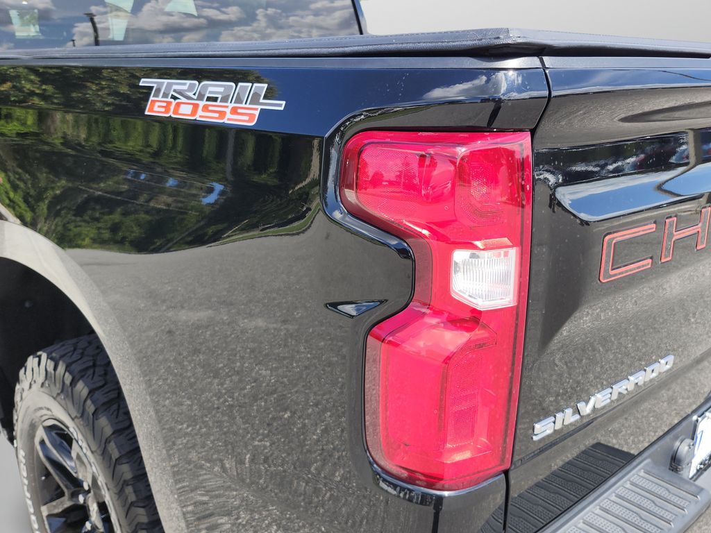 2022 Chevrolet Silverado 1500 Limited LT Trail Boss - Photo 15