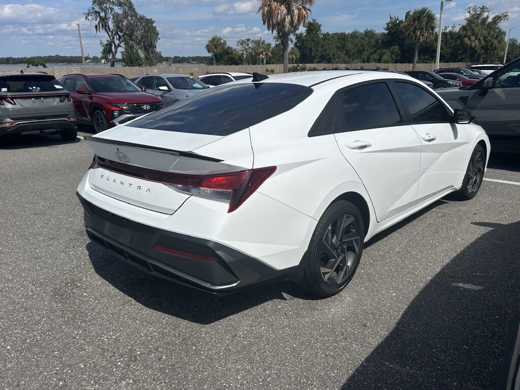 Certified 2025 Hyundai Elantra SEL Sport Sedan