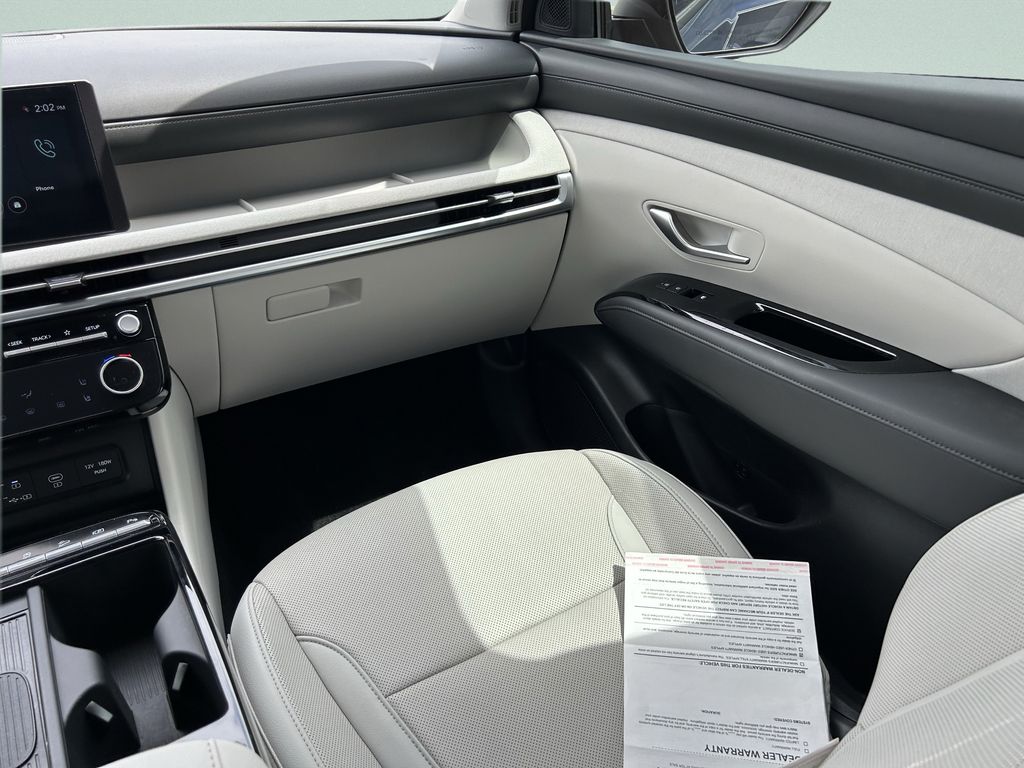 2025 Hyundai Tucson Limited - Photo 21