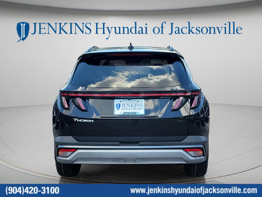 New 2026 Hyundai Tucson Limited FWD SUV