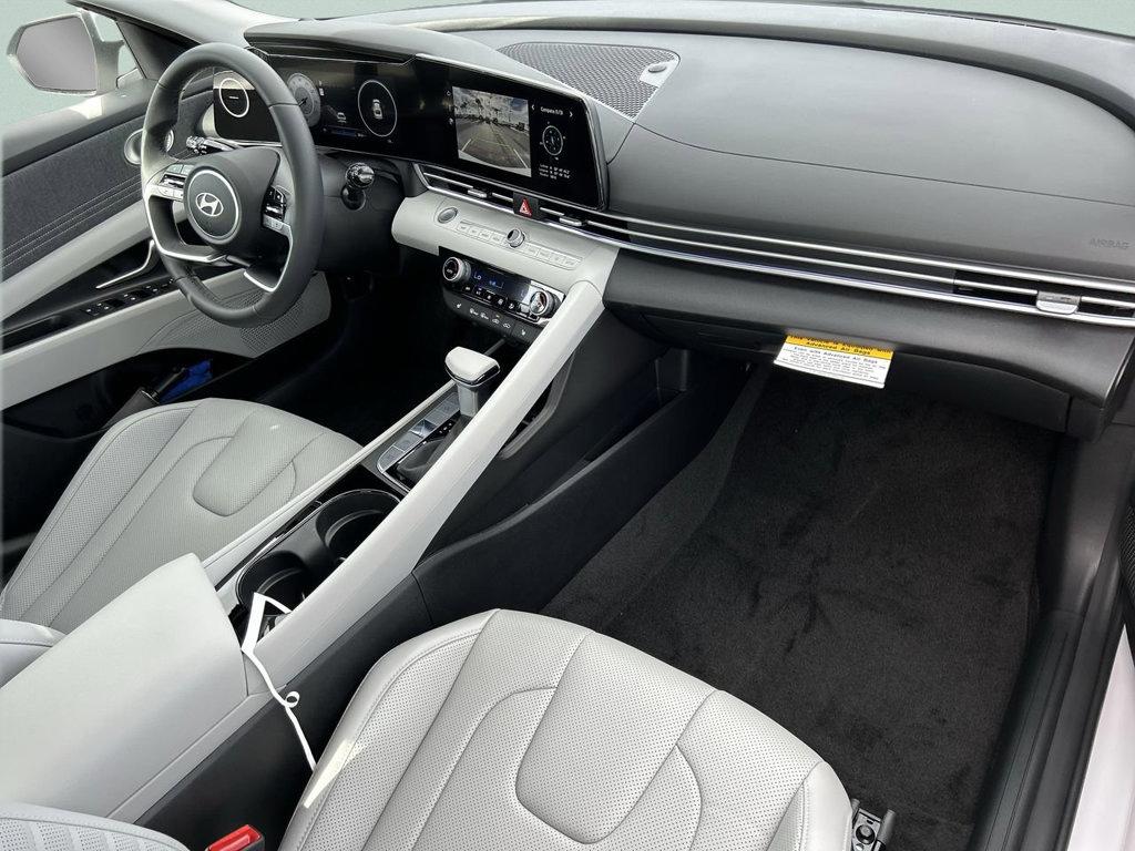 2026 Hyundai Elantra Limited - Photo 17