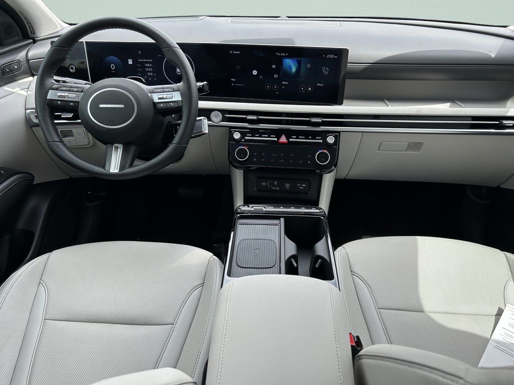 2025 Hyundai Tucson Limited - Photo 18