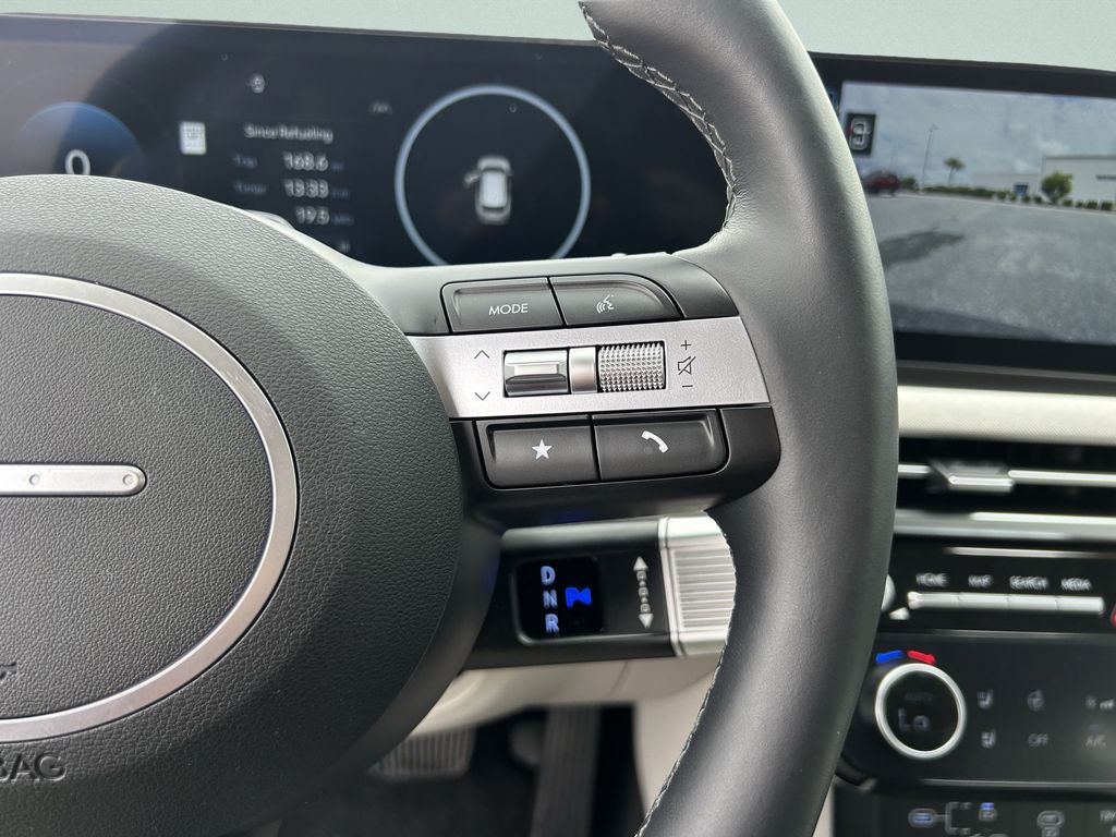 2025 Hyundai Tucson Limited - Photo 33