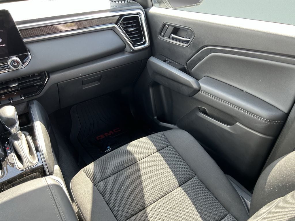2024 GMC Canyon Elevation - Photo 20