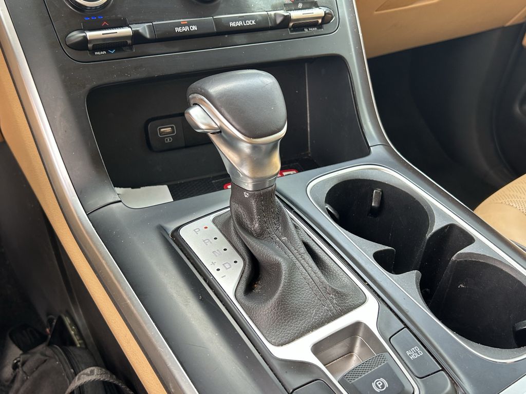 2024 Kia Carnival LX Seat Pkg - Photo 28