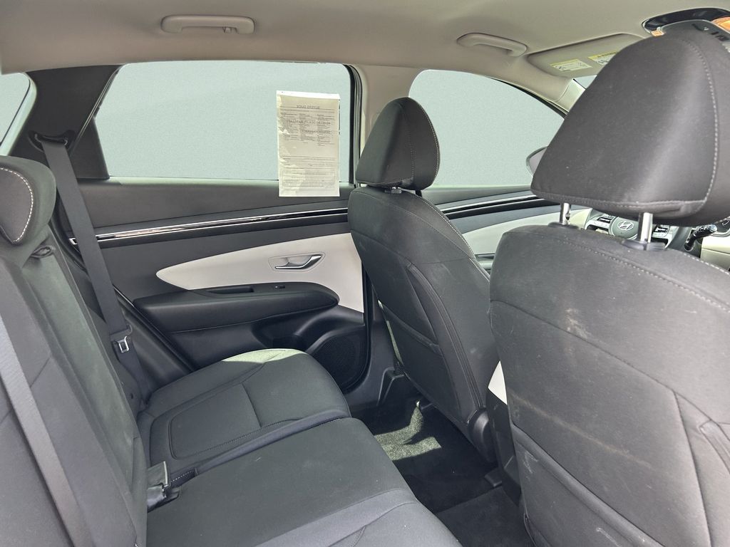 2024 Hyundai Tucson SE - Photo 21