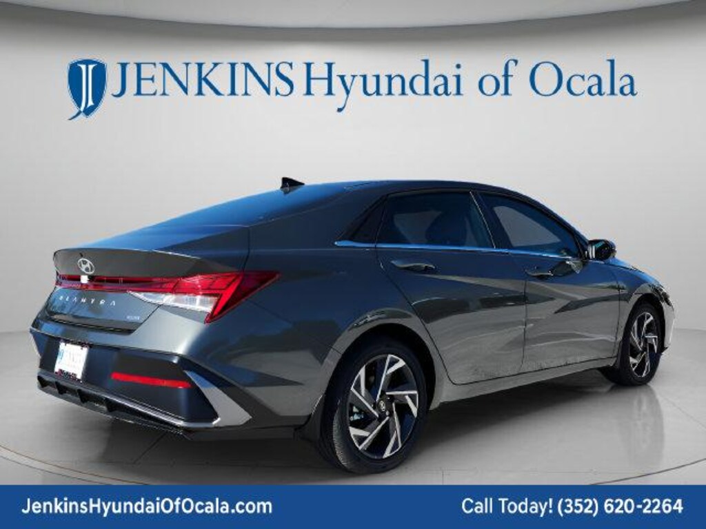 New 2026 Hyundai Elantra Hybrid Limited Sedan