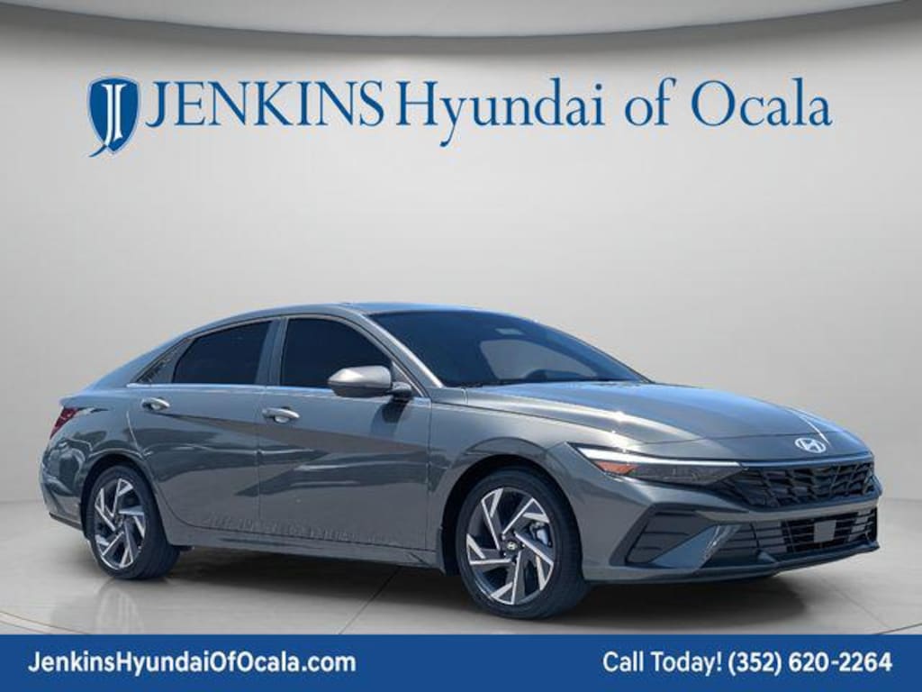 New 2026 Hyundai Elantra Limited Sedan