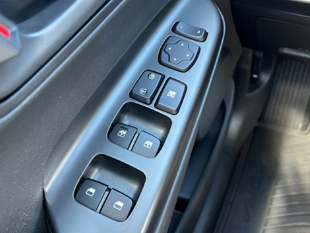 2023 Hyundai Kona SEL - Photo 26