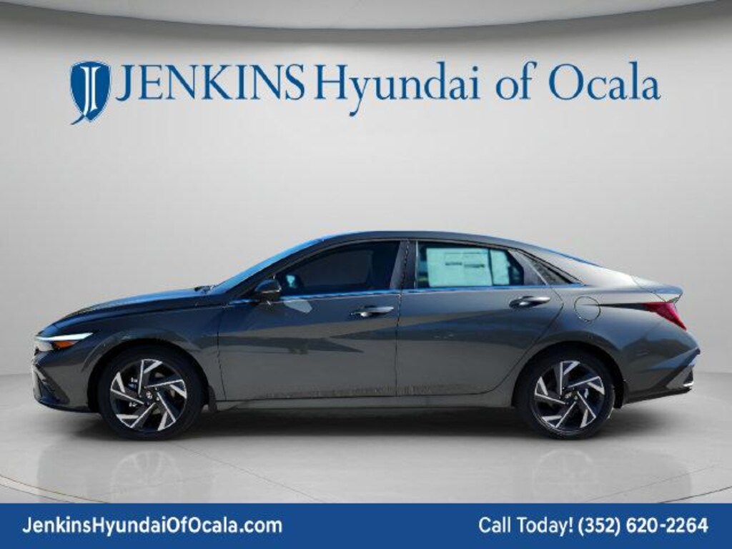 New 2026 Hyundai Elantra Hybrid Limited Sedan