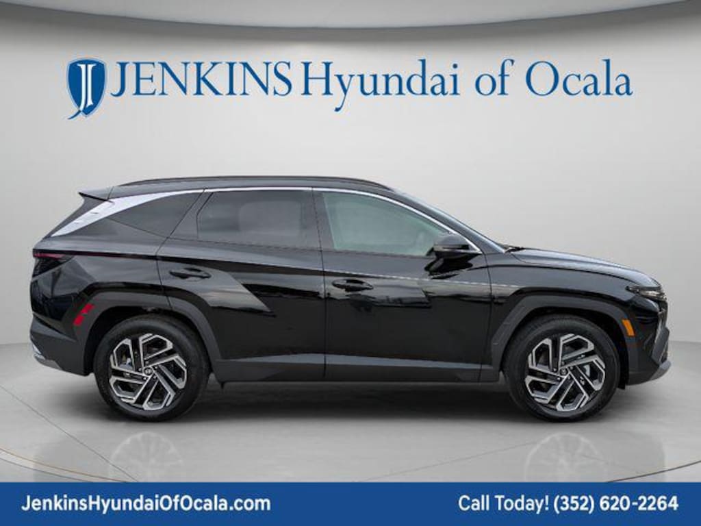 New 2026 Hyundai Tucson Limited FWD SUV