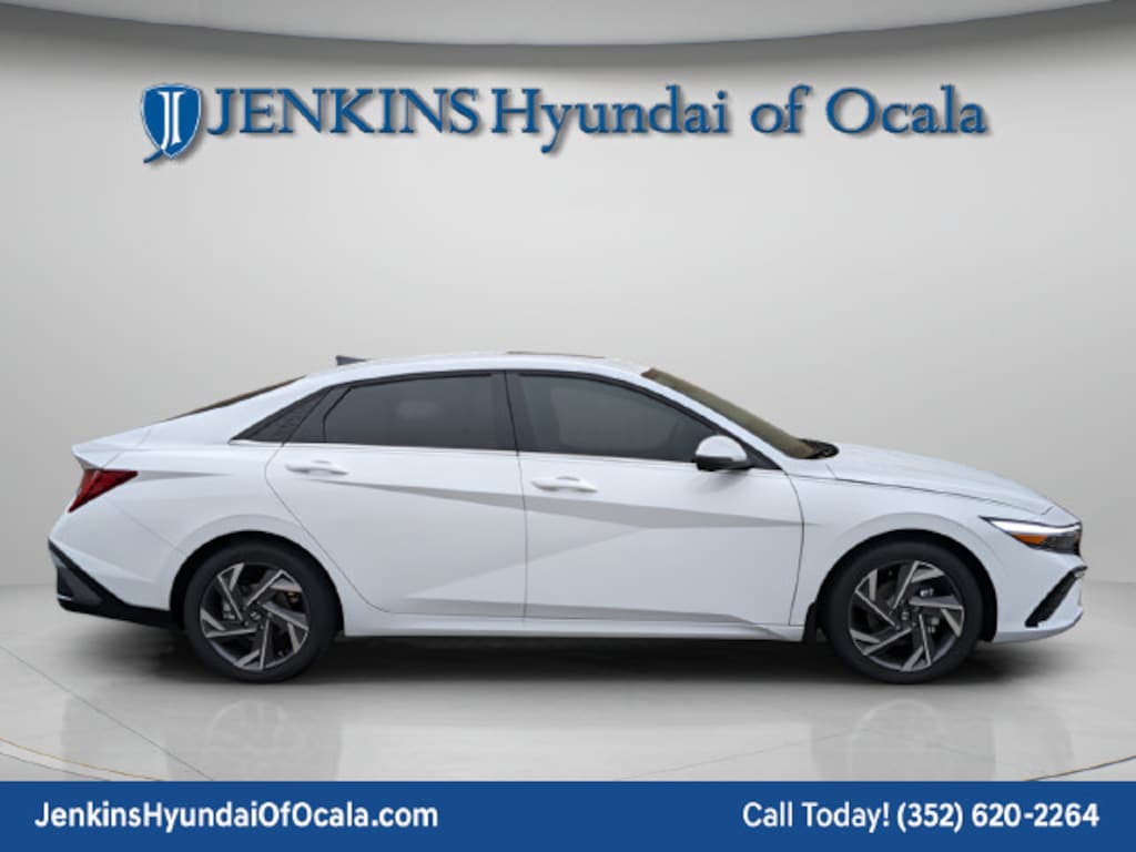 Certified 2025 Hyundai Elantra Limited Sedan