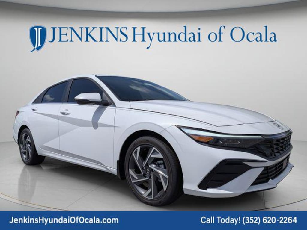 New 2026 Hyundai Elantra Limited Sedan
