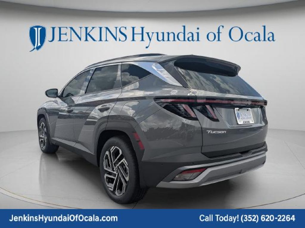 New 2026 Hyundai Tucson Limited FWD SUV