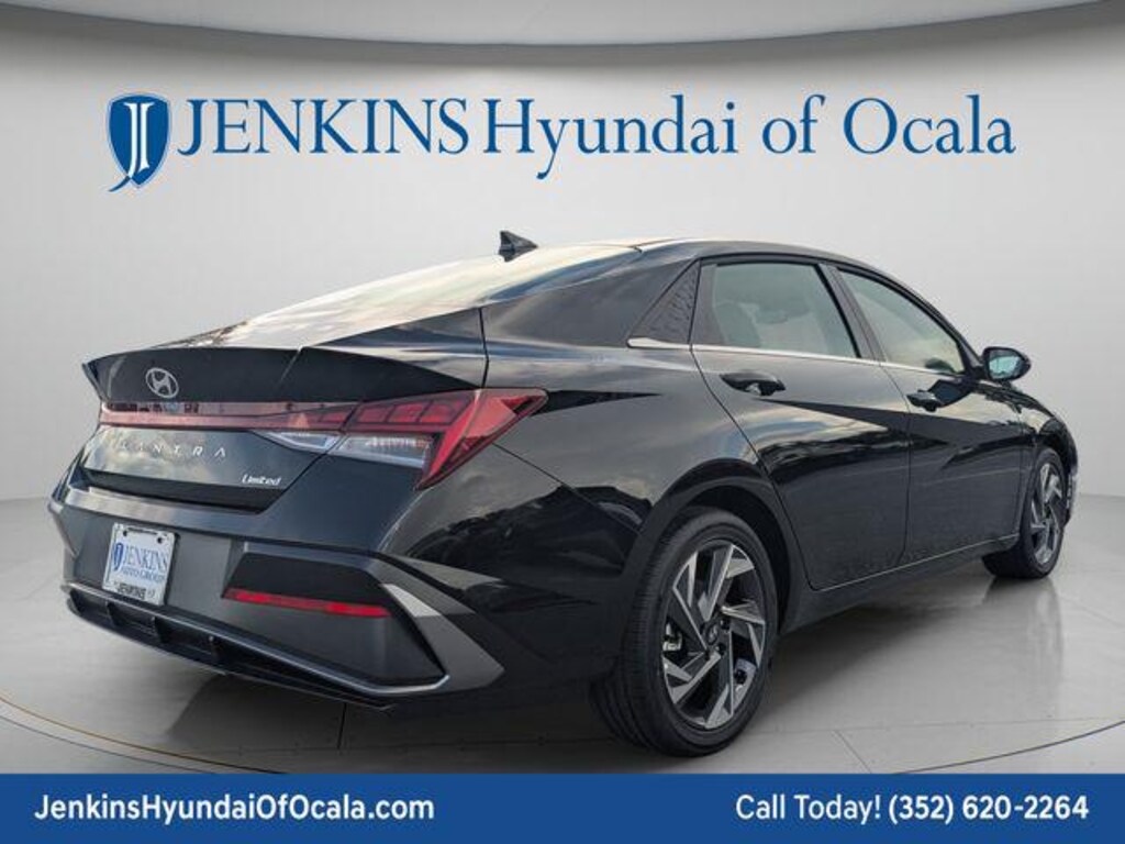 New 2026 Hyundai Elantra Limited Sedan
