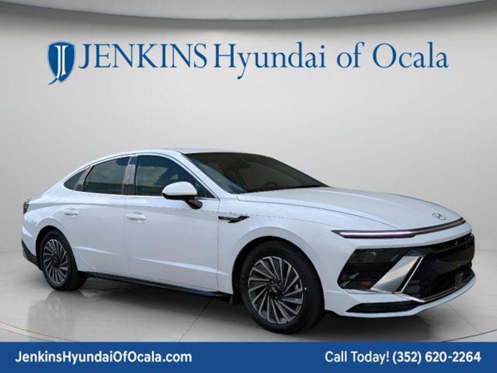 New 2025 Hyundai Sonata Hybrid SEL Sedan