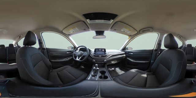 2025 Nissan Altima SV - Photo 10