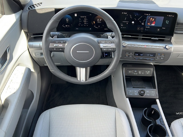 2025 Hyundai Kona Limited - Photo 14