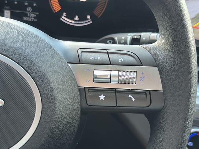 2024 Hyundai Kona SE - Photo 29