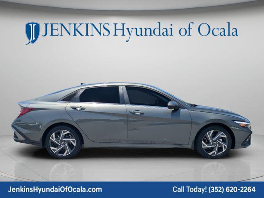 New 2026 Hyundai Elantra Limited Sedan